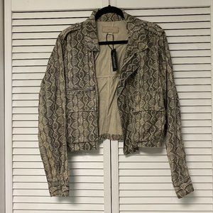 BLANK NYC Snake Trucker Jacket / Shacket NWT